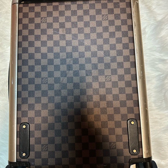 Louis Vuitton horizon 55 luggage - Picture 3 of 13